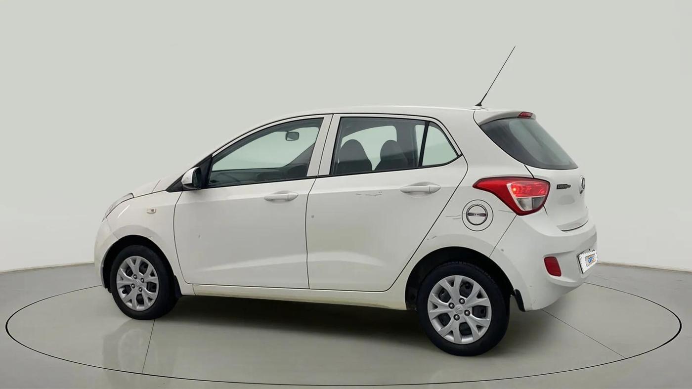 2015 Hyundai Grand i10 MAGNA 1.2 KAPPA VTVT, Petrol, Manual, 24,383 km, Left Back Diagonal