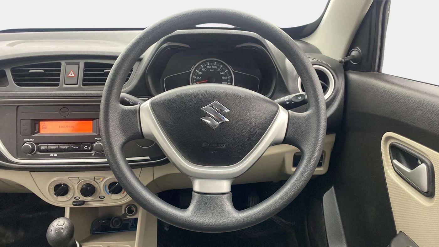2019 Maruti Alto VXI, Petrol, Manual, 10,932 km, Steering Wheel Close Up