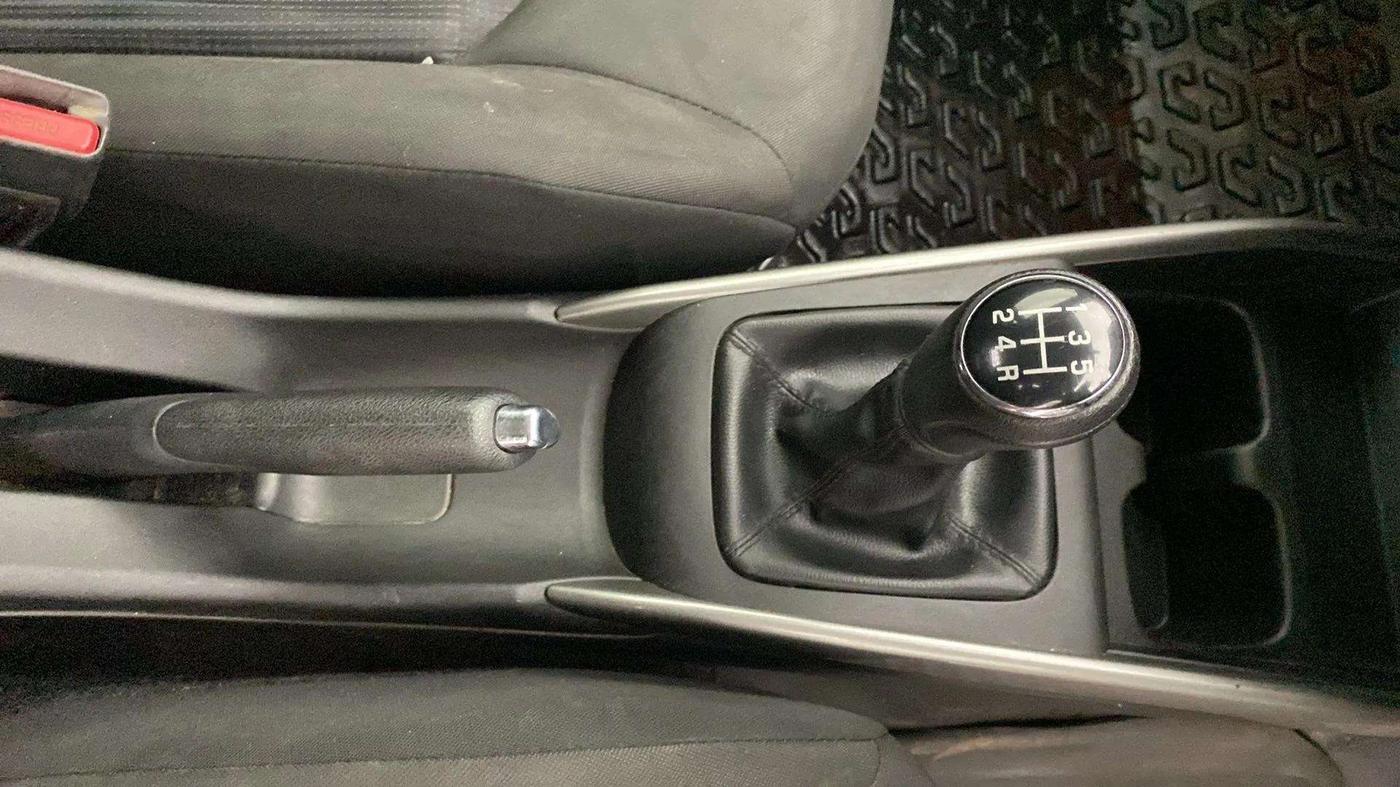 2022 Maruti Baleno ALPHA PETROL 1.2, Petrol, Manual, 38,721 km, Gear Lever