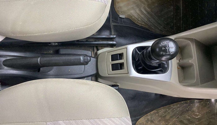 2017 Maruti Alto K10 VXI, CNG, Manual, 77,642 km, Gear Lever