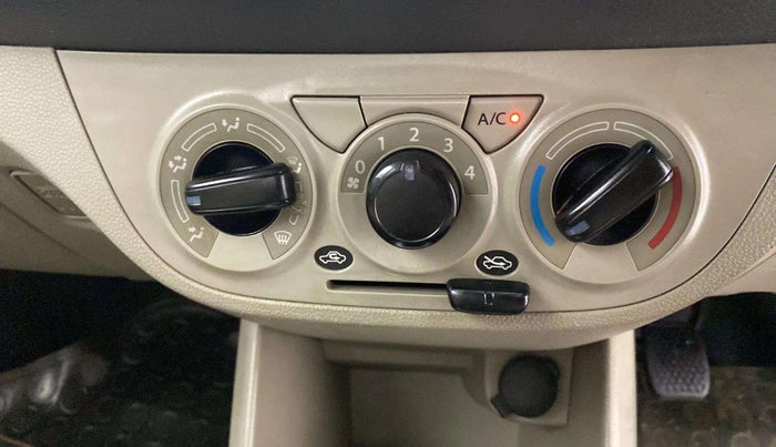 2017 Maruti Alto K10 VXI, CNG, Manual, 77,642 km, AC Unit - Directional switch has minor damage