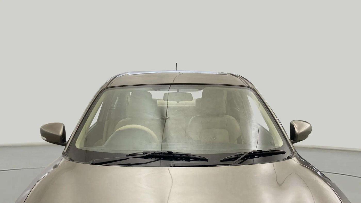 2018 Maruti Dzire VXI, Petrol, Manual, 58,157 km, Front Windshield