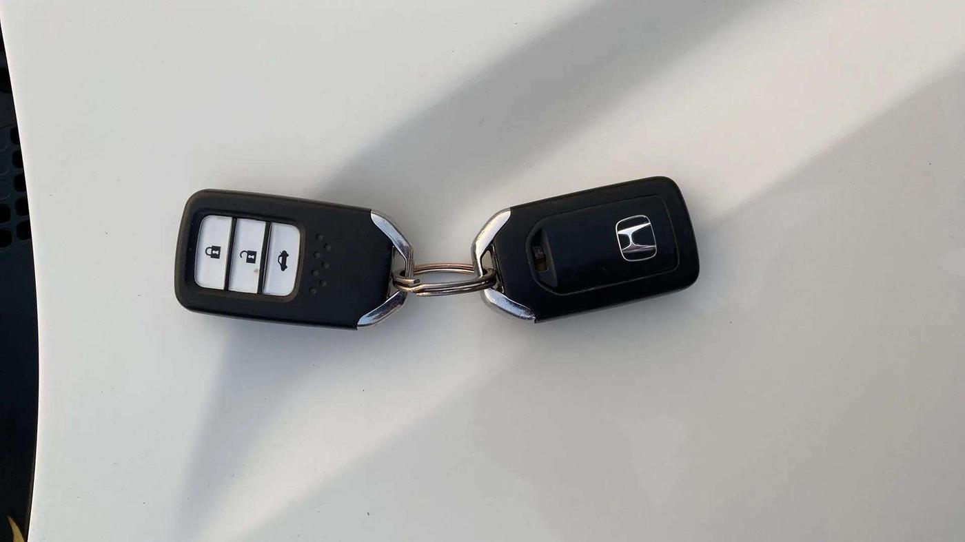 2016 Honda City 1.5L I-VTEC VX, Petrol, Manual, 40,933 km, Key Close Up
