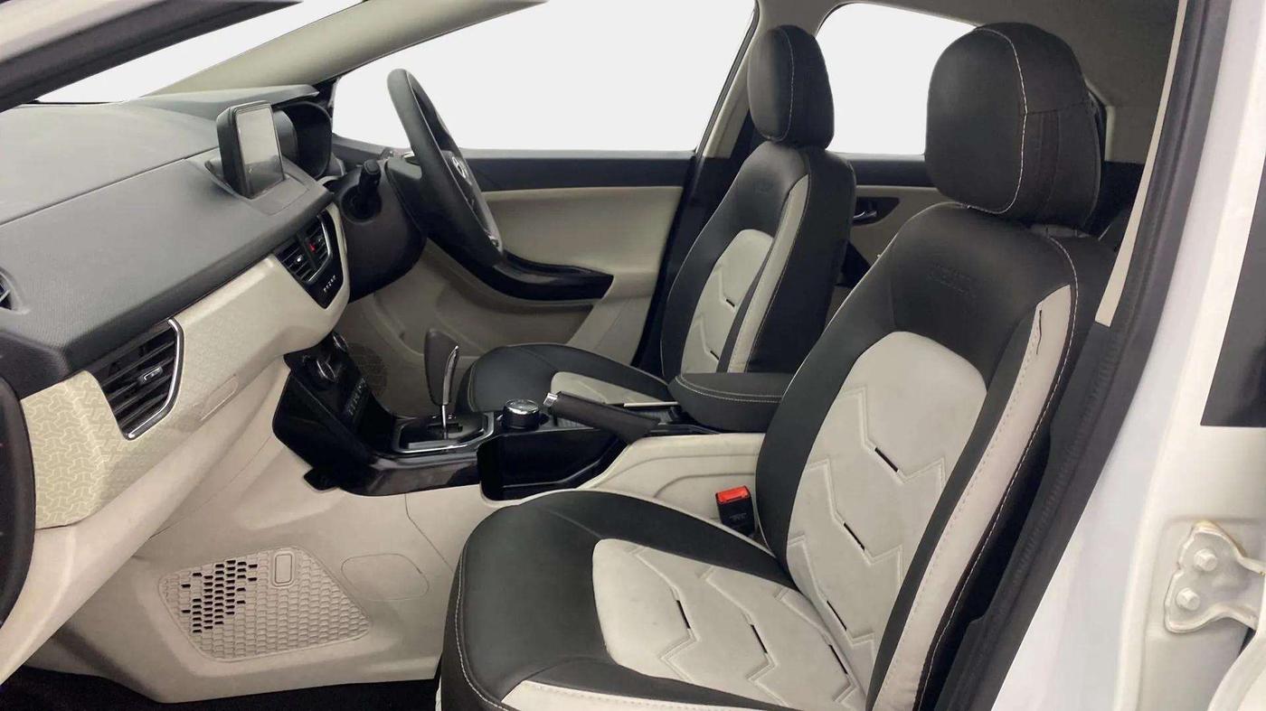 2023 Tata NEXON XZA PLUS DIESEL, Diesel, Automatic, 16,048 km, Right Side Front Door Cabin