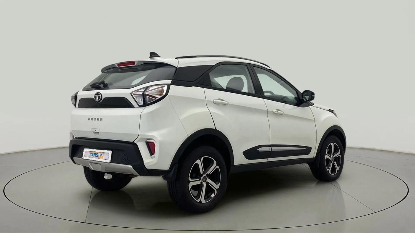 2023 Tata NEXON XZA PLUS DIESEL, Diesel, Automatic, 16,048 km, Right Back Diagonal