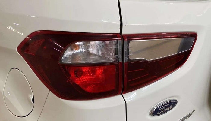 2021 Ford Ecosport TITANIUM + 1.5L DIESEL, Diesel, Manual, 49,744 km, Left tail light - Minor scratches