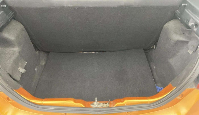 2018 Tata Tiago XTA PETROL, Petrol, Automatic, 51,157 km, Dicky (Boot door) - Parcel tray missing