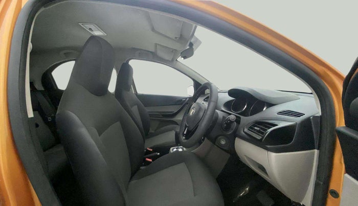 2018 Tata Tiago XTA PETROL, Petrol, Automatic, 51,157 km, Right Side Front Door Cabin