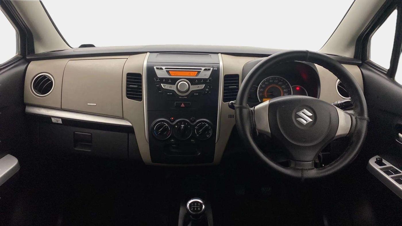 2015 Maruti Wagon R 1.0 VXI, Petrol, Manual, 52,209 km, Dashboard