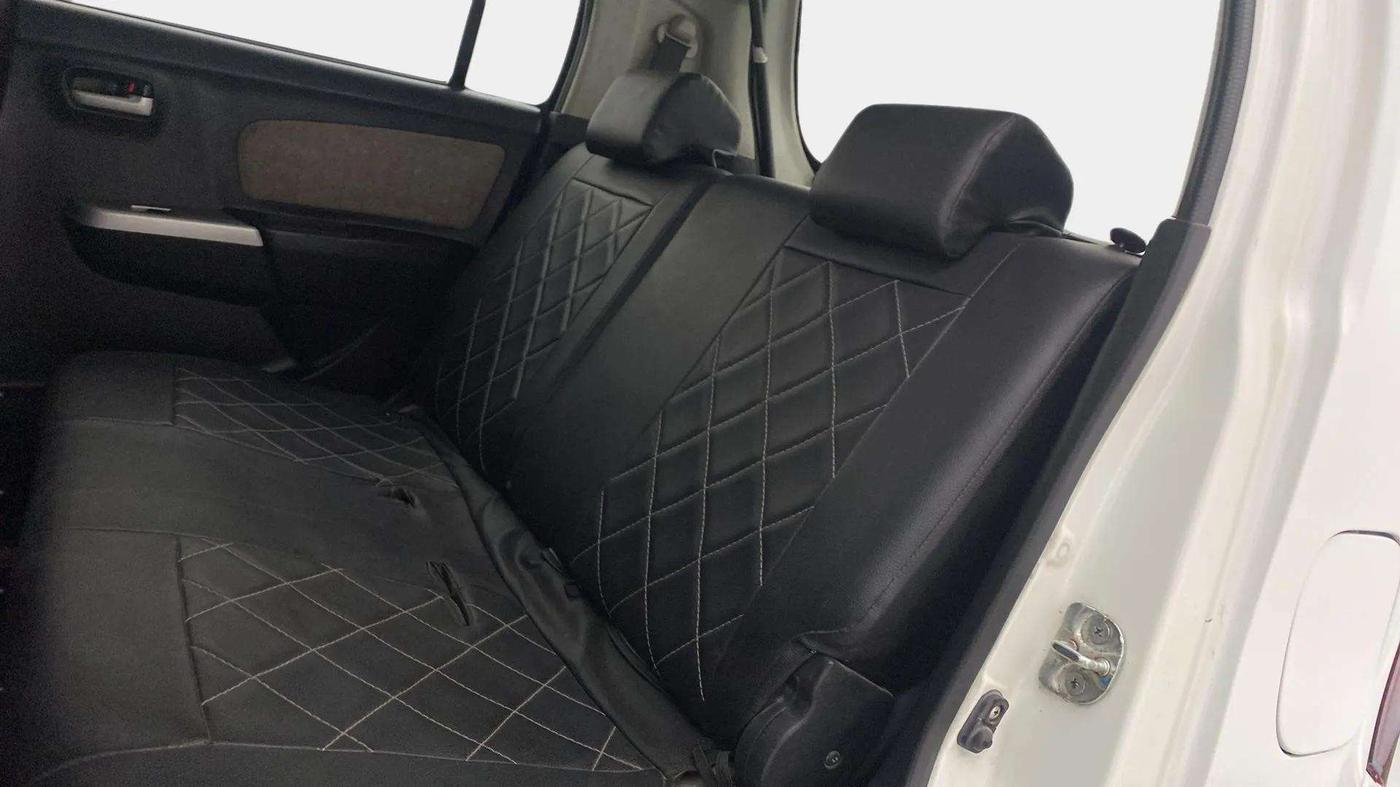 2015 Maruti Wagon R 1.0 VXI, Petrol, Manual, 52,209 km, Right Side Rear Door Cabin