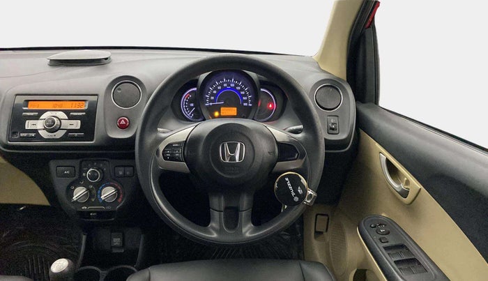 2015 Honda Brio VX MT, Petrol, Manual, 85,932 km, Steering Wheel Close Up