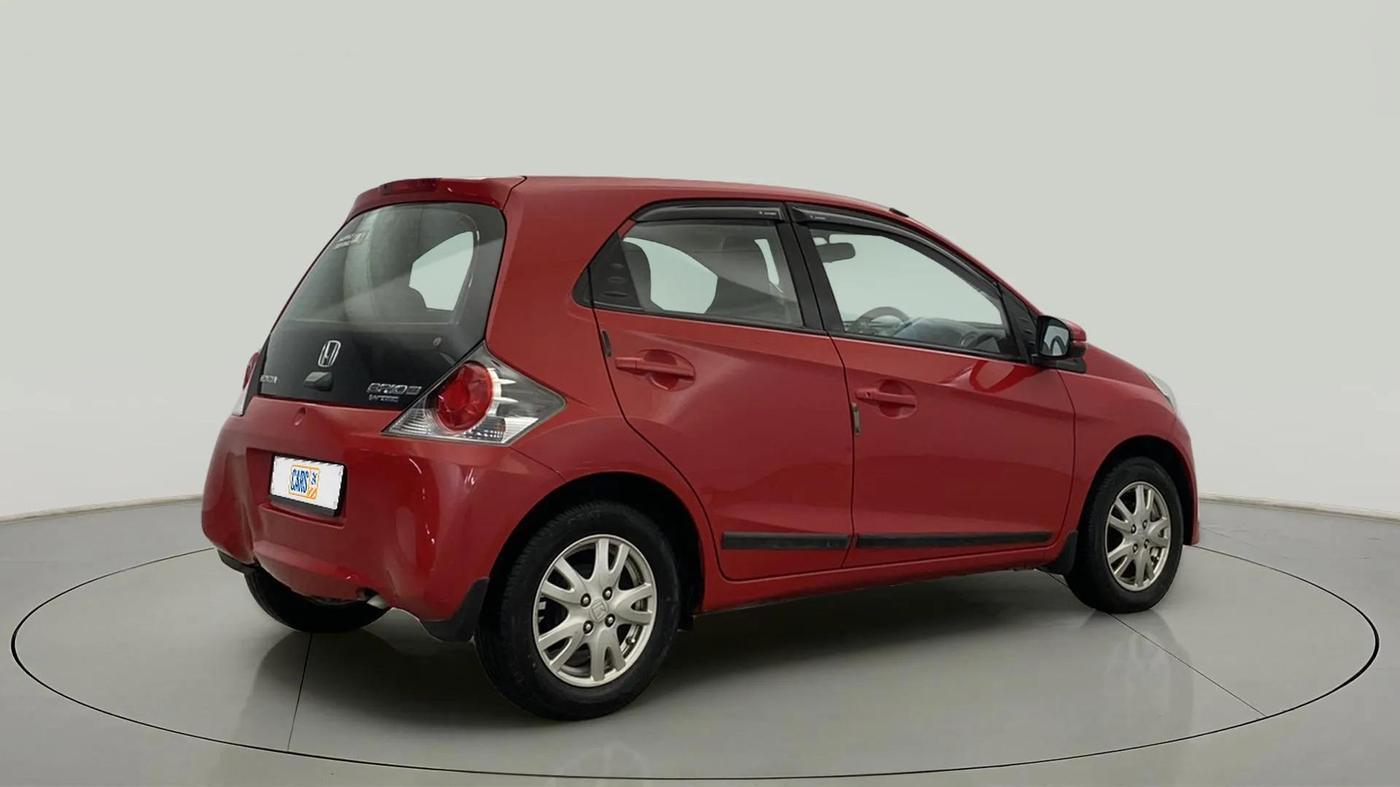 2015 Honda Brio VX MT, Petrol, Manual, 85,957 km, Right Back Diagonal