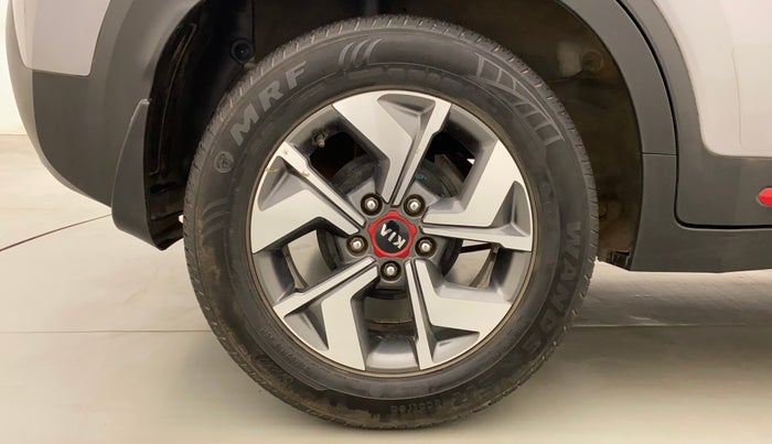 2021 KIA SONET GTX PLUS 1.5 AT, Diesel, Automatic, 38,779 km, Right Rear Wheel