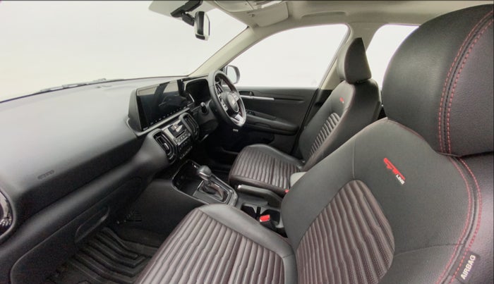 2021 KIA SONET GTX PLUS 1.5 AT, Diesel, Automatic, 38,779 km, Right Side Front Door Cabin
