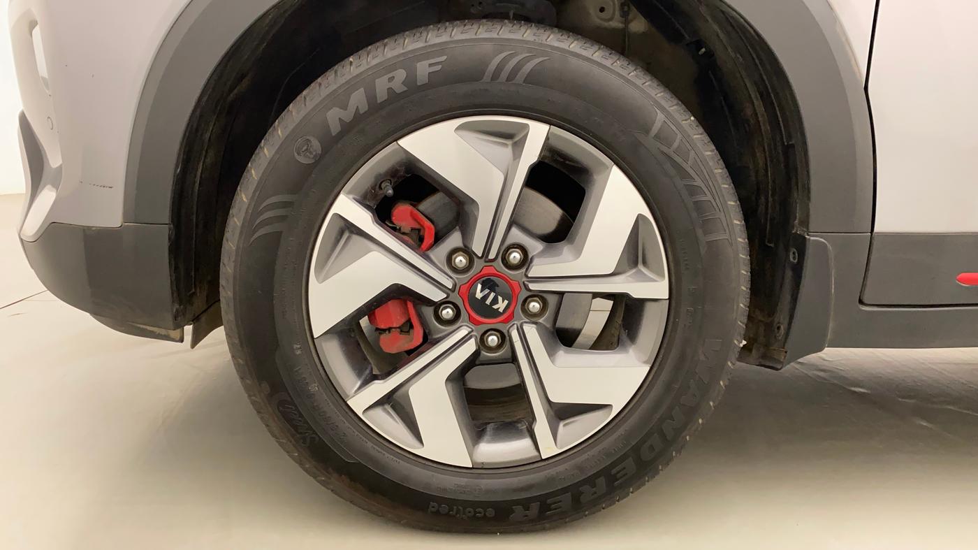 2021 KIA SONET GTX PLUS 1.5 AT, Diesel, Automatic, 38,779 km, Left Front Wheel