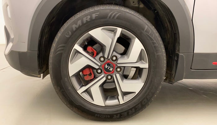 2021 KIA SONET GTX PLUS 1.5 AT, Diesel, Automatic, 38,779 km, Left Front Wheel