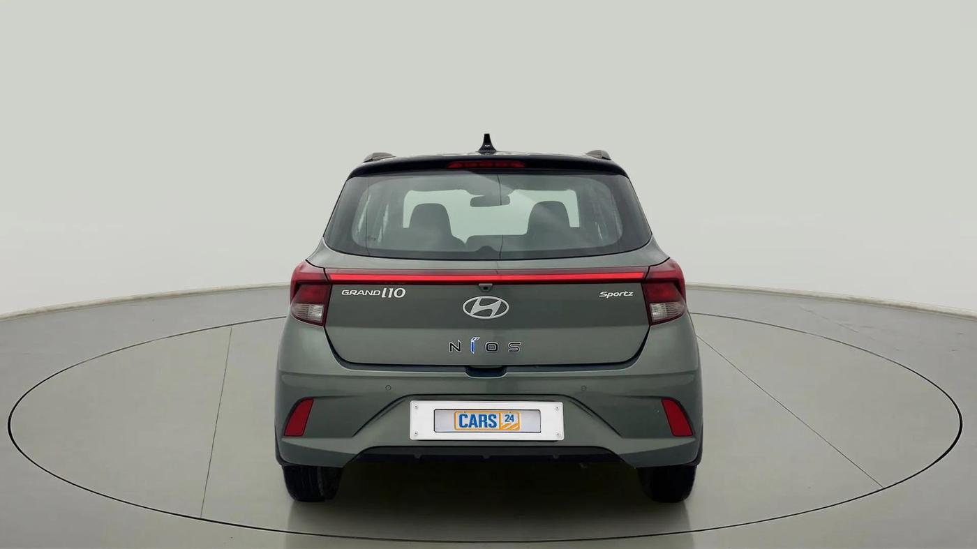 2023 Hyundai GRAND I10 NIOS SPORTZ 1.2 KAPPA VTVT DUAL TONE, Petrol, Manual, 27,994 km, Back/Rear