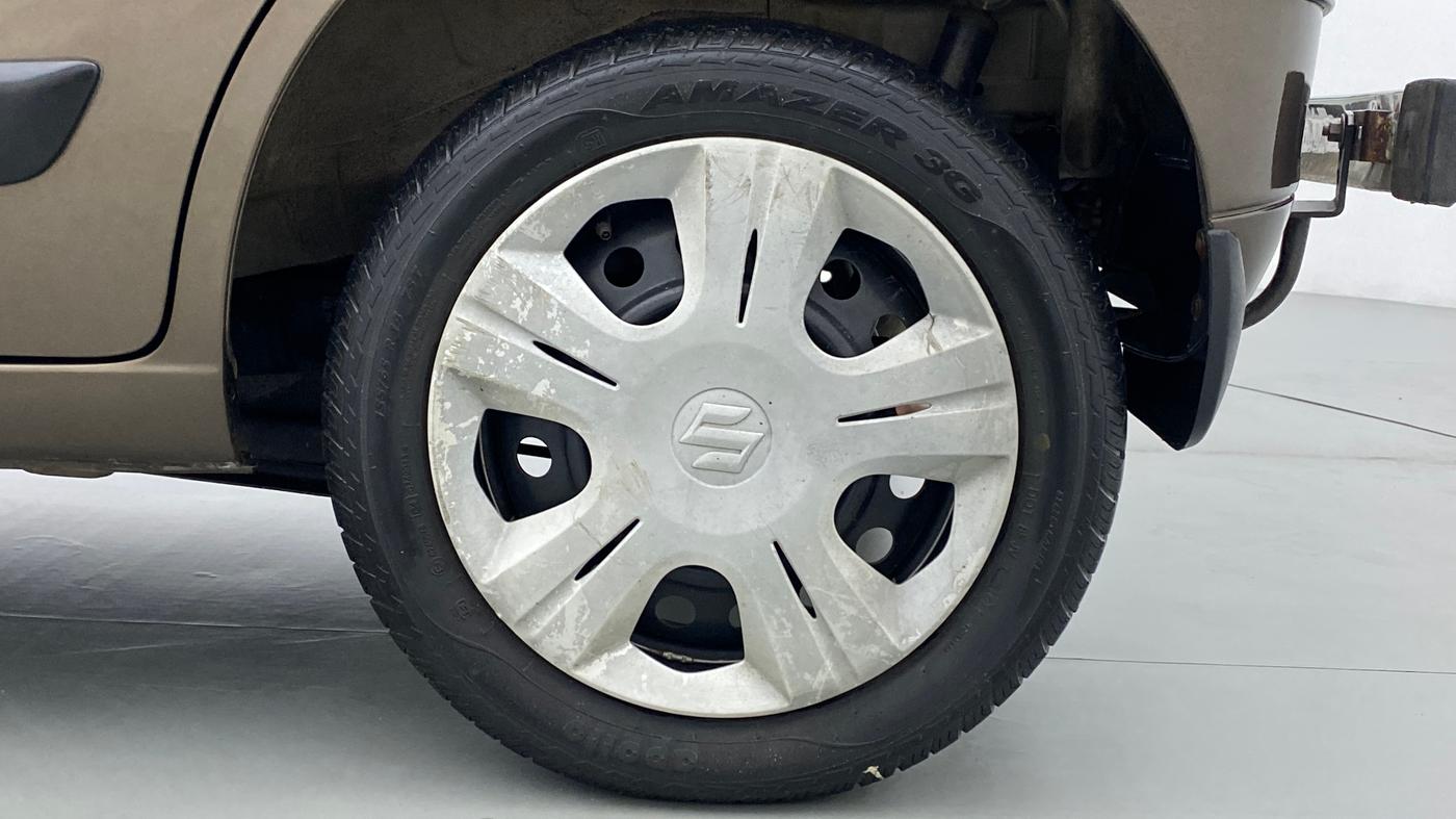 2016 Maruti Wagon R 1.0 VXI, Petrol, Manual, 28,531 km, Left Rear Wheel