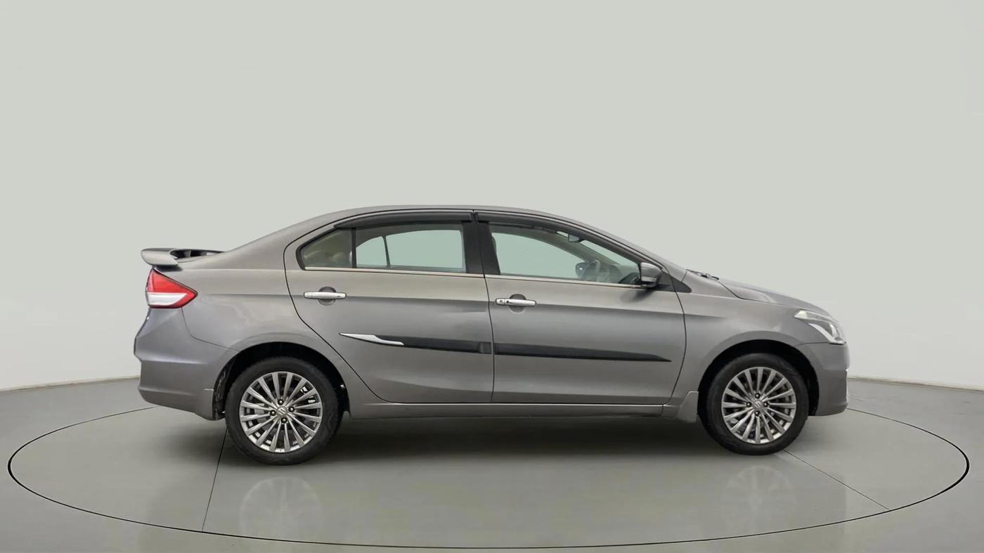 2017 Maruti Ciaz ALPHA  AT 1.4  PETROL, Petrol, Automatic, 98,050 km, Right Side View