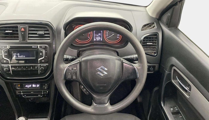 2018 Maruti Vitara Brezza ZDI, Diesel, Manual, 58,675 km, Steering Wheel Close Up