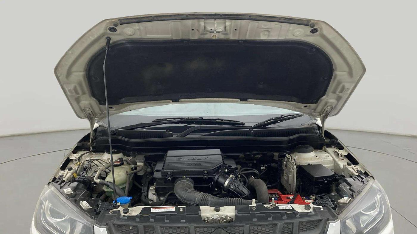 2018 Maruti Vitara Brezza ZDI, Diesel, Manual, 58,881 km, Open Bonet