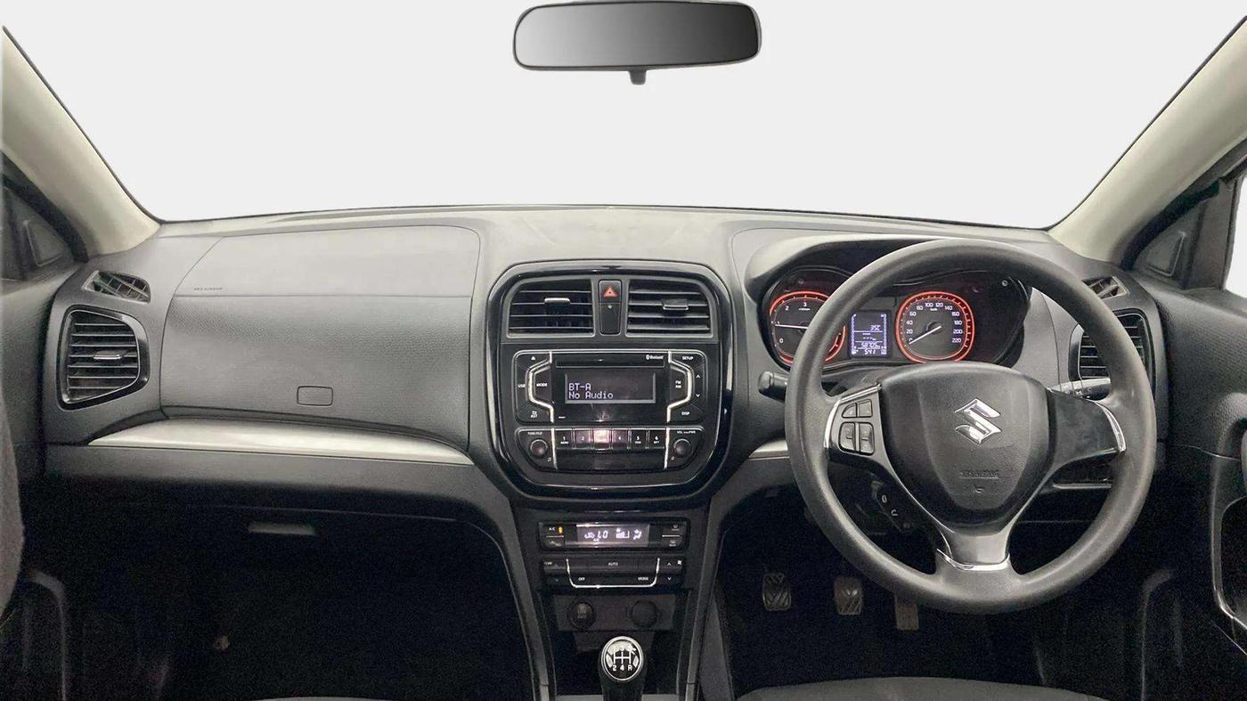 2018 Maruti Vitara Brezza ZDI, Diesel, Manual, 58,881 km, Dashboard