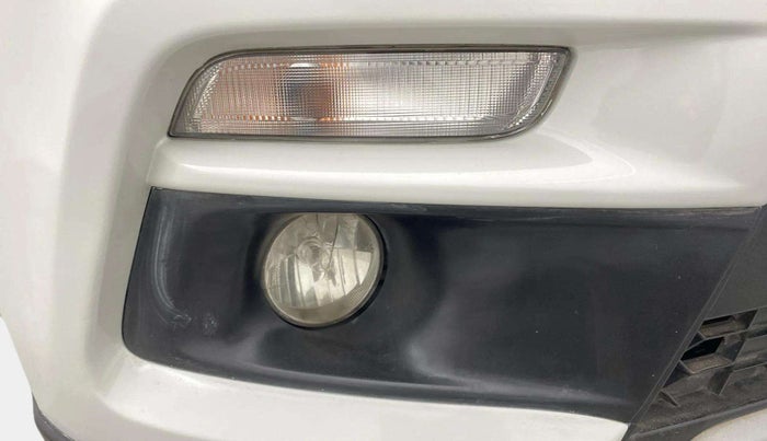 2018 Maruti Vitara Brezza ZDI, Diesel, Manual, 58,675 km, Right fog light - Fog light not working