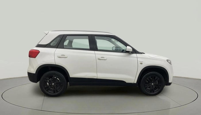 2018 Maruti Vitara Brezza ZDI, Diesel, Manual, 58,675 km, Right Side View