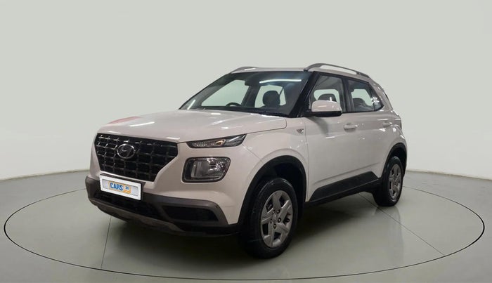 2020 Hyundai VENUE S 1.2, Petrol, Manual, 77,099 km, Left Front Diagonal