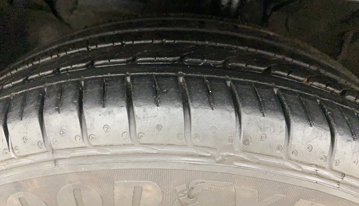 2021 KIA SELTOS HTK PLUS 1.5 IMT, Petrol, Manual, 17,083 km, Left Front Tyre Tread