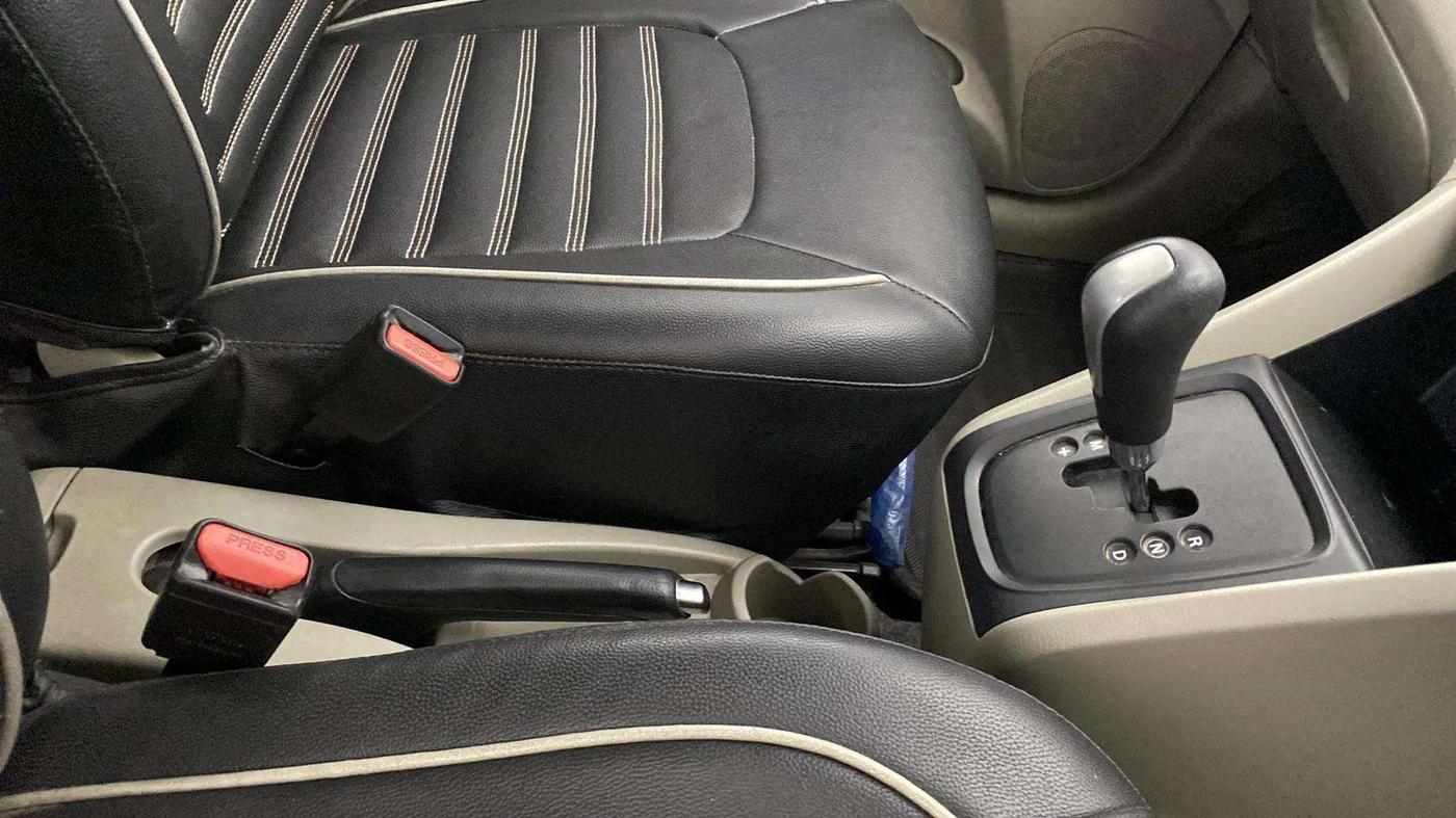 2015 Maruti Celerio VXI AMT, Petrol, Automatic, 36,349 km, Gear Lever