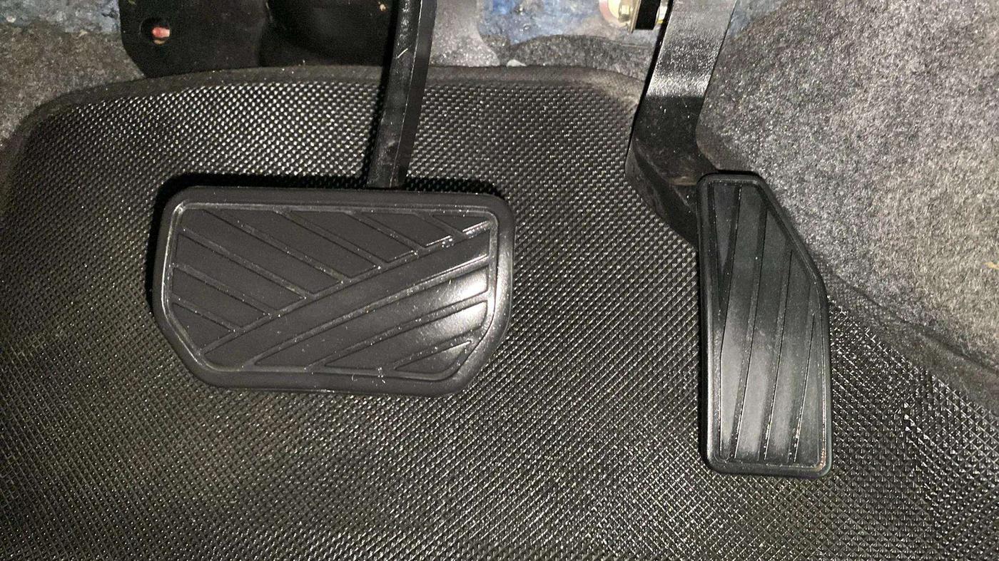 2015 Maruti Celerio VXI AMT, Petrol, Automatic, 36,349 km, Pedals