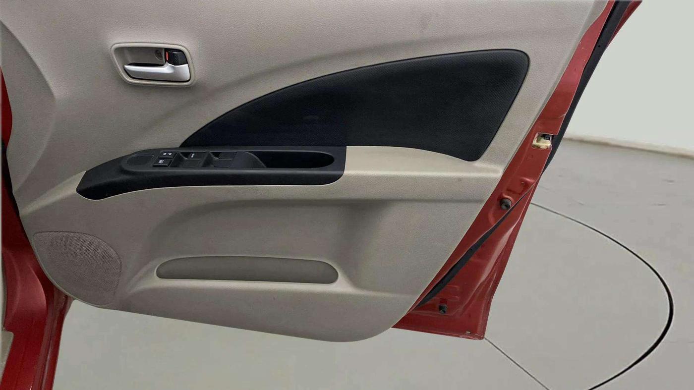 2015 Maruti Celerio VXI AMT, Petrol, Automatic, 36,349 km, Driver Side Door Panels Control