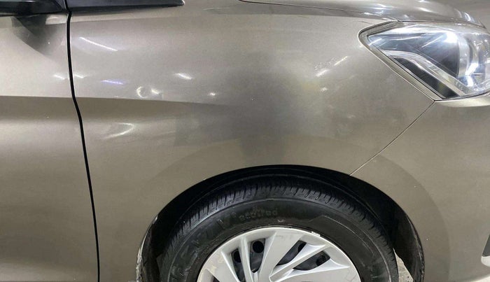 2020 Maruti Ertiga VXI CNG, CNG, Manual, 71,431 km, Right fender - Minor scratches