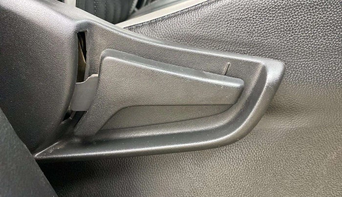 2020 Maruti S PRESSO VXI, Petrol, Manual, 76,807 km, Driver Side Adjustment Panel