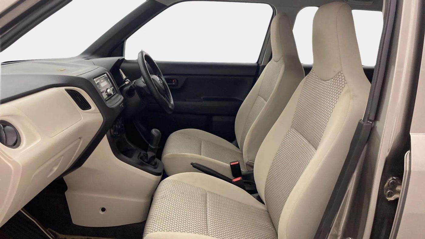 2023 Maruti New Wagon-R LXI 1.0, Petrol, Manual, 7,853 km, Right Side Front Door Cabin