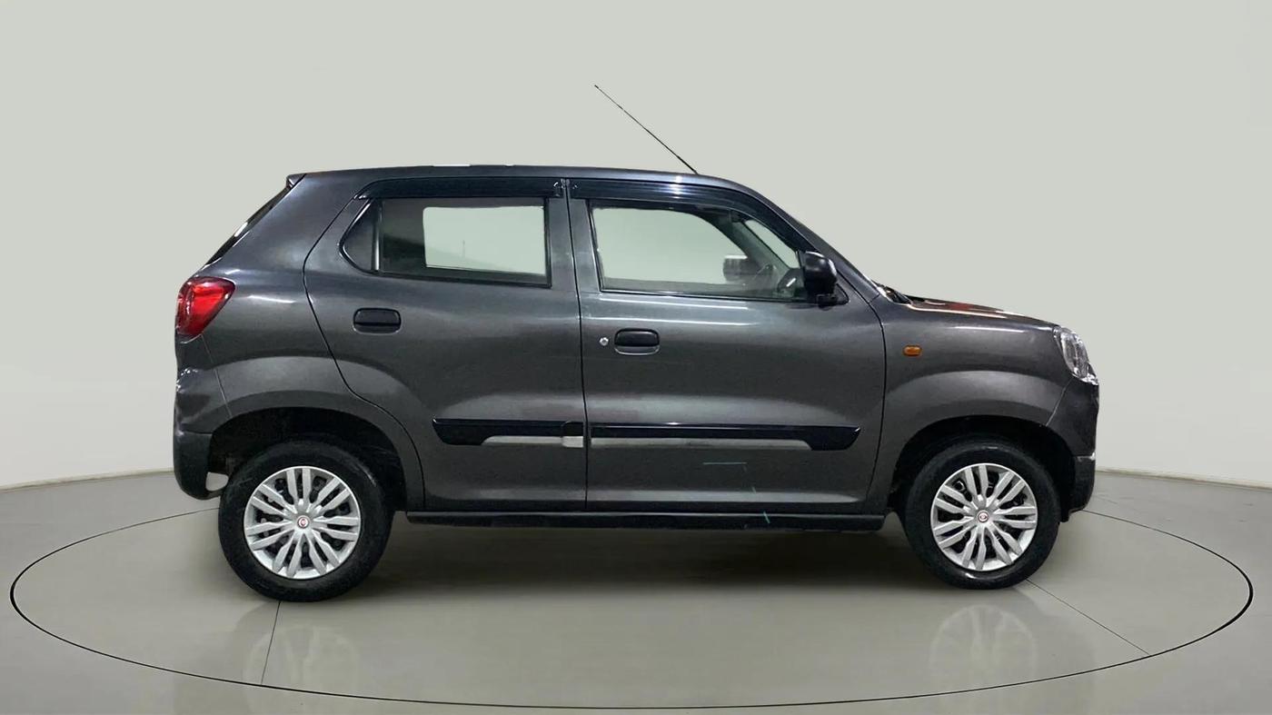 2020 Maruti S PRESSO VXI, Petrol, Manual, 77,396 km, Right Side View