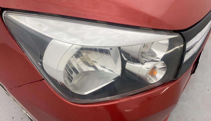 2015 Maruti Celerio VXI, Petrol, Manual, 94,339 km, Right headlight - Clamp has minor damage