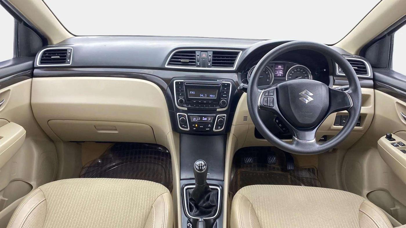 2016 Maruti Ciaz ZXI, Petrol, Manual, 51,951 km, Dashboard