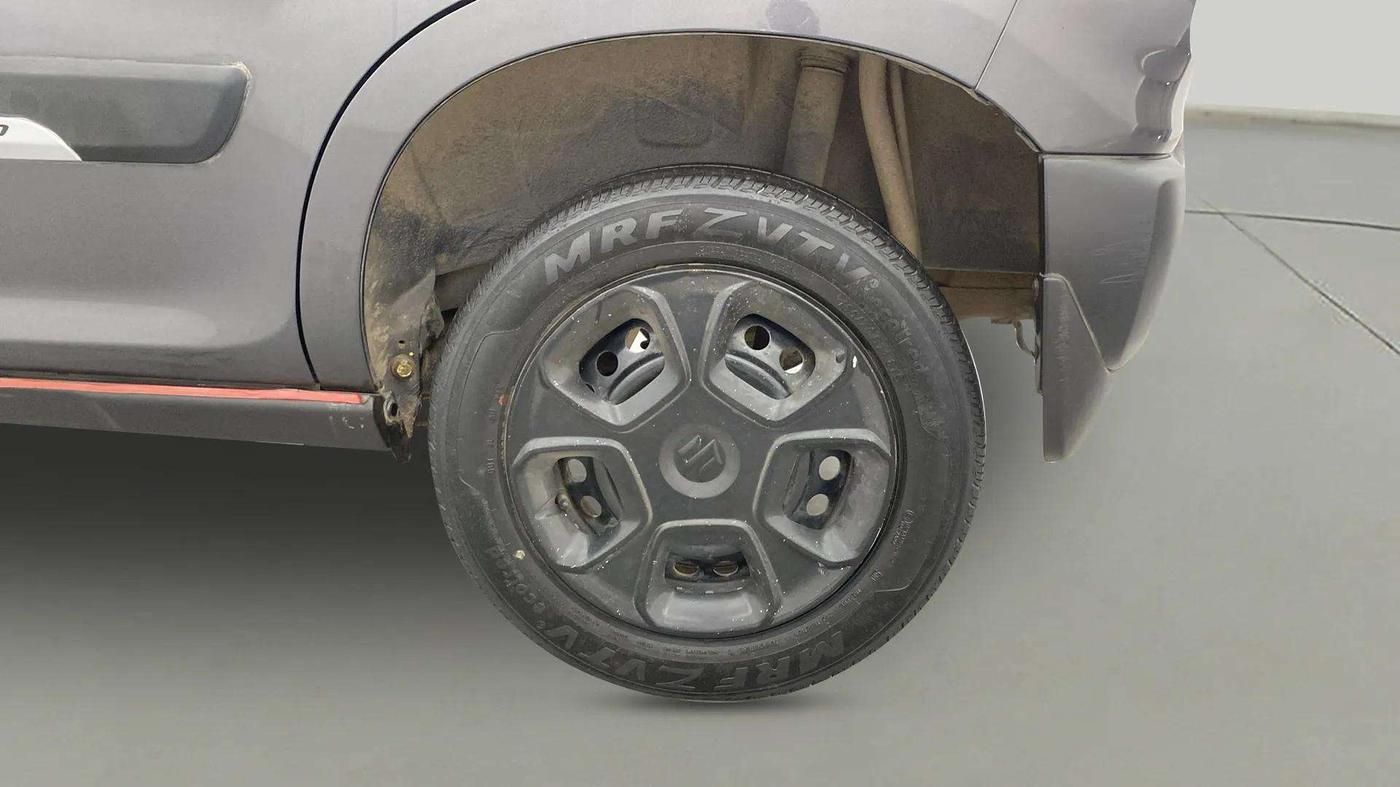2020 Maruti S PRESSO VXI, Petrol, Manual, 47,262 km, Left Rear Wheel