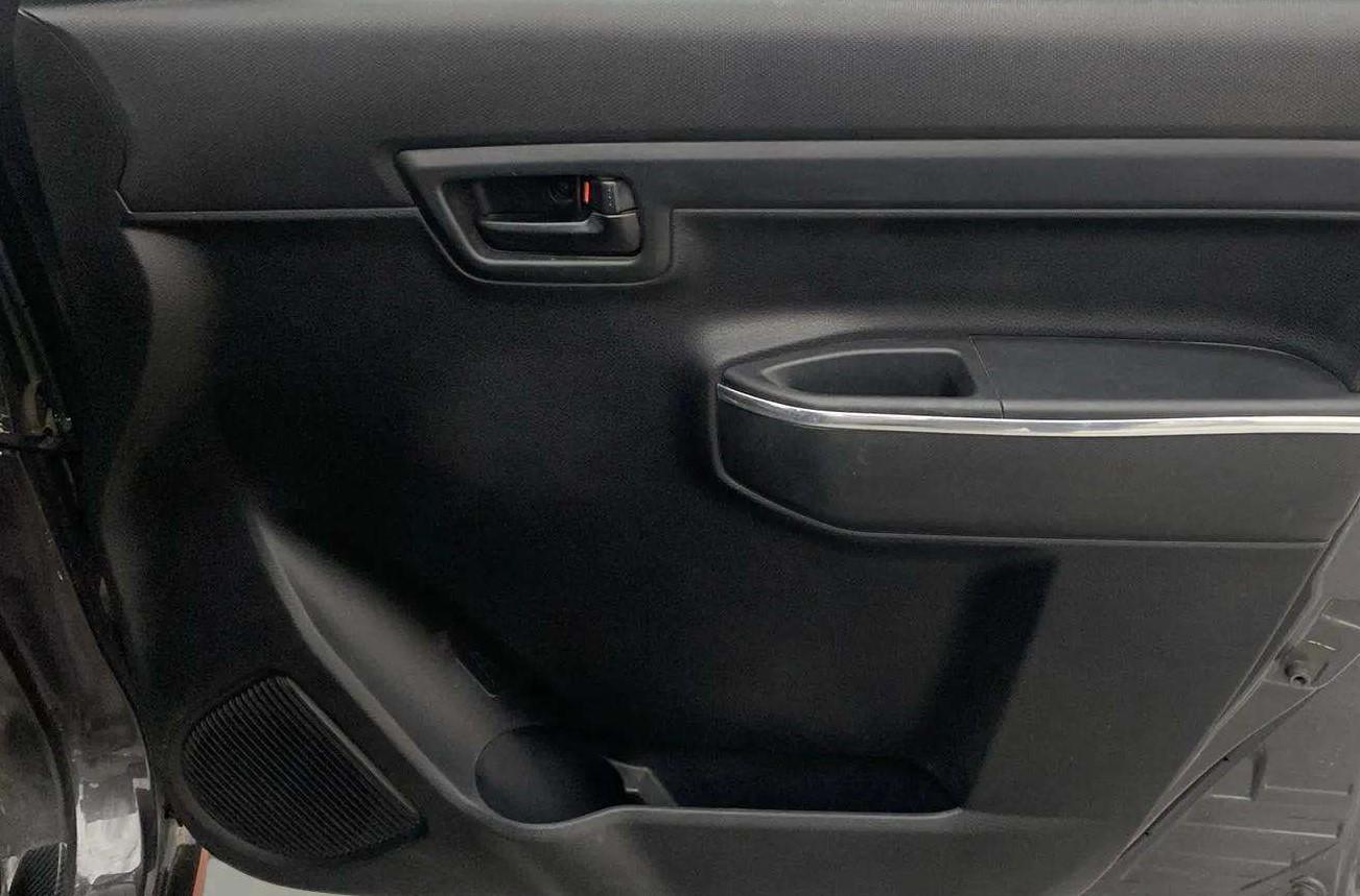 2020 Maruti S PRESSO VXI, Petrol, Manual, 47,262 km, Driver Side Door Panels Control