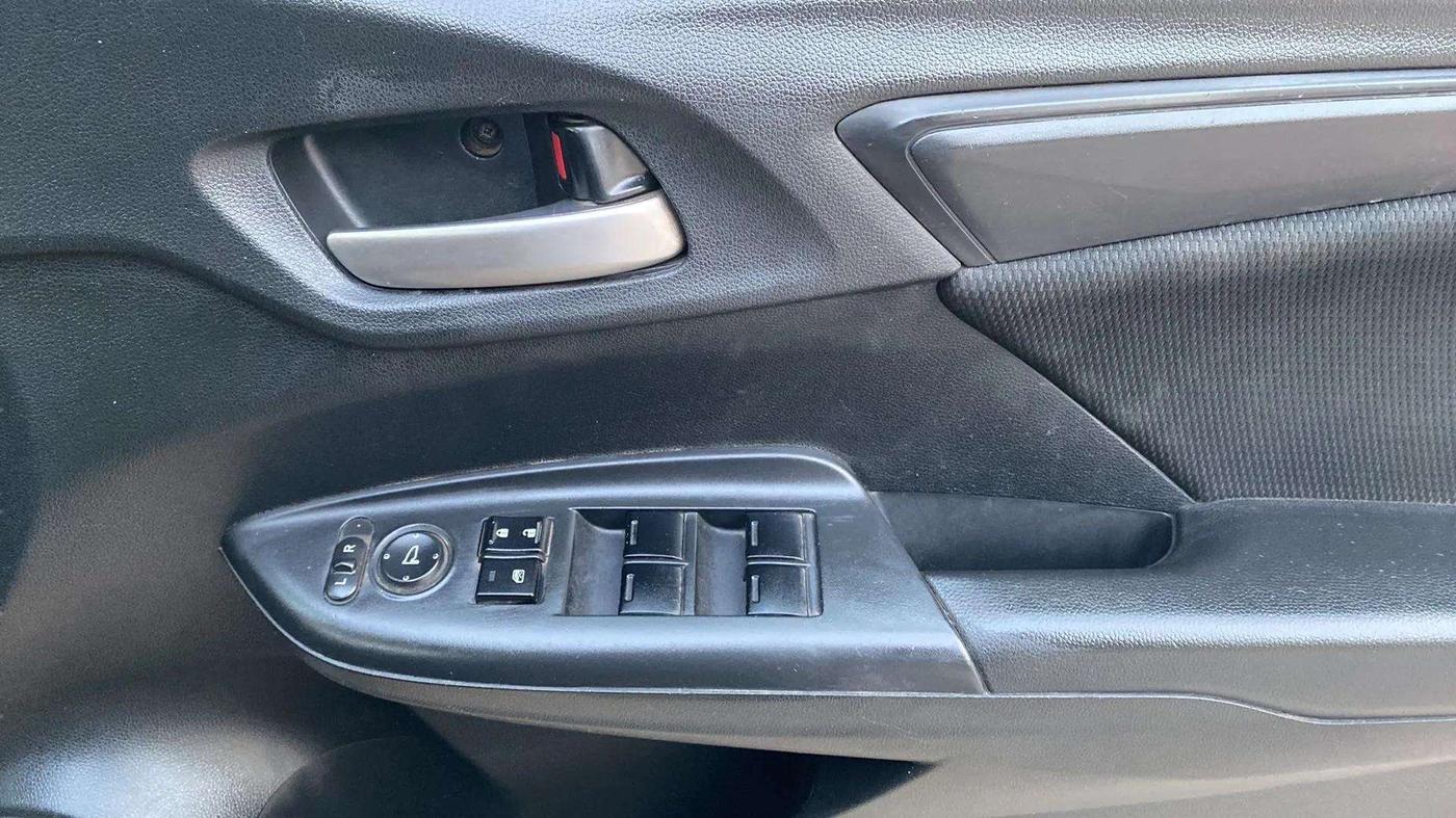 2018 Honda WR-V 1.2L I-VTEC S MT, Petrol, Manual, 61,972 km, Driver Side Door Panels Control