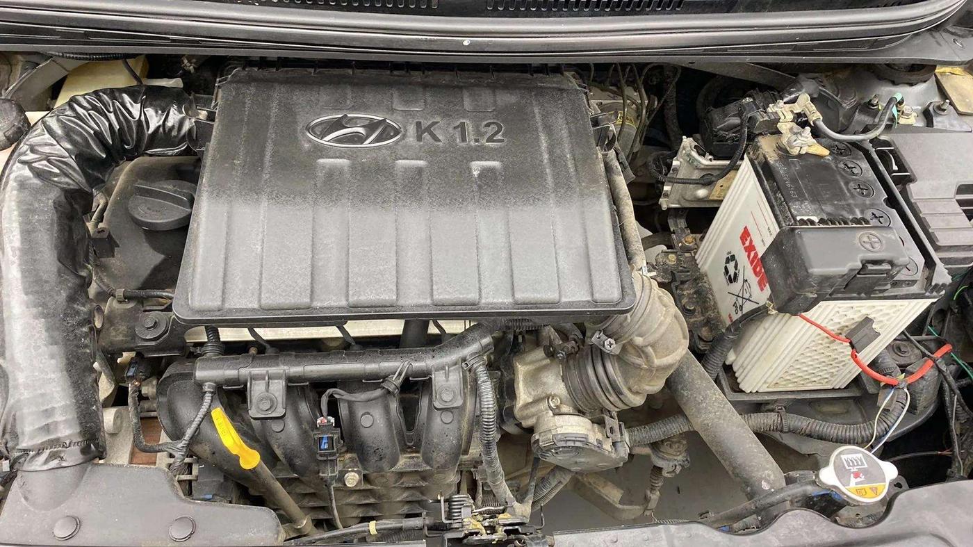 2022 Hyundai AURA SX 1.2, Petrol, Manual, 25,690 km, Engine View