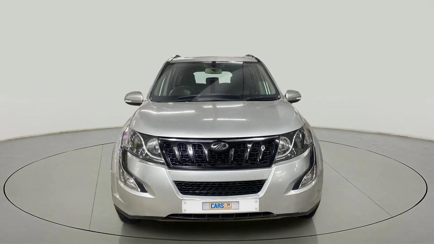 2018 Mahindra XUV500 W10 AT, Diesel, Automatic, 73,093 km, Front