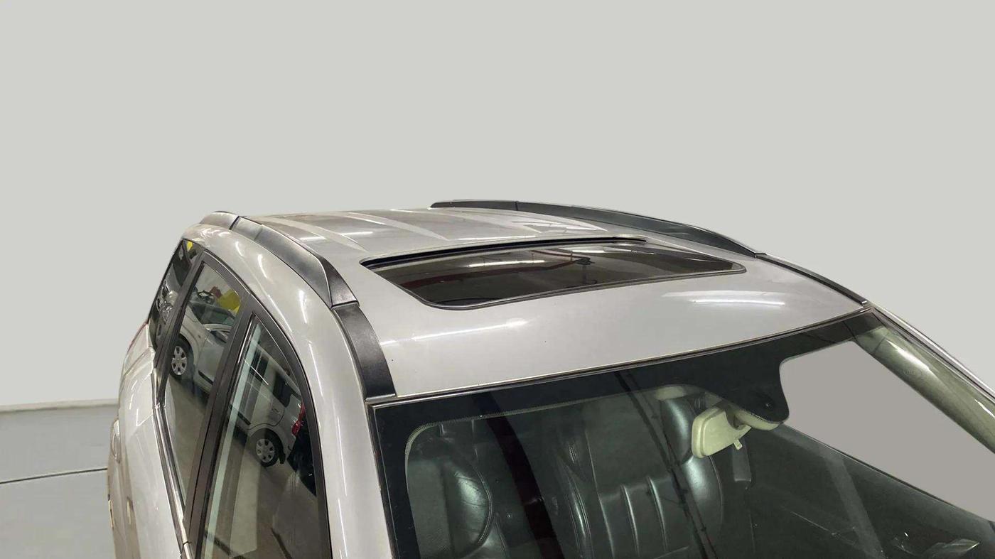 2018 Mahindra XUV500 W10 AT, Diesel, Automatic, 73,093 km, Roof