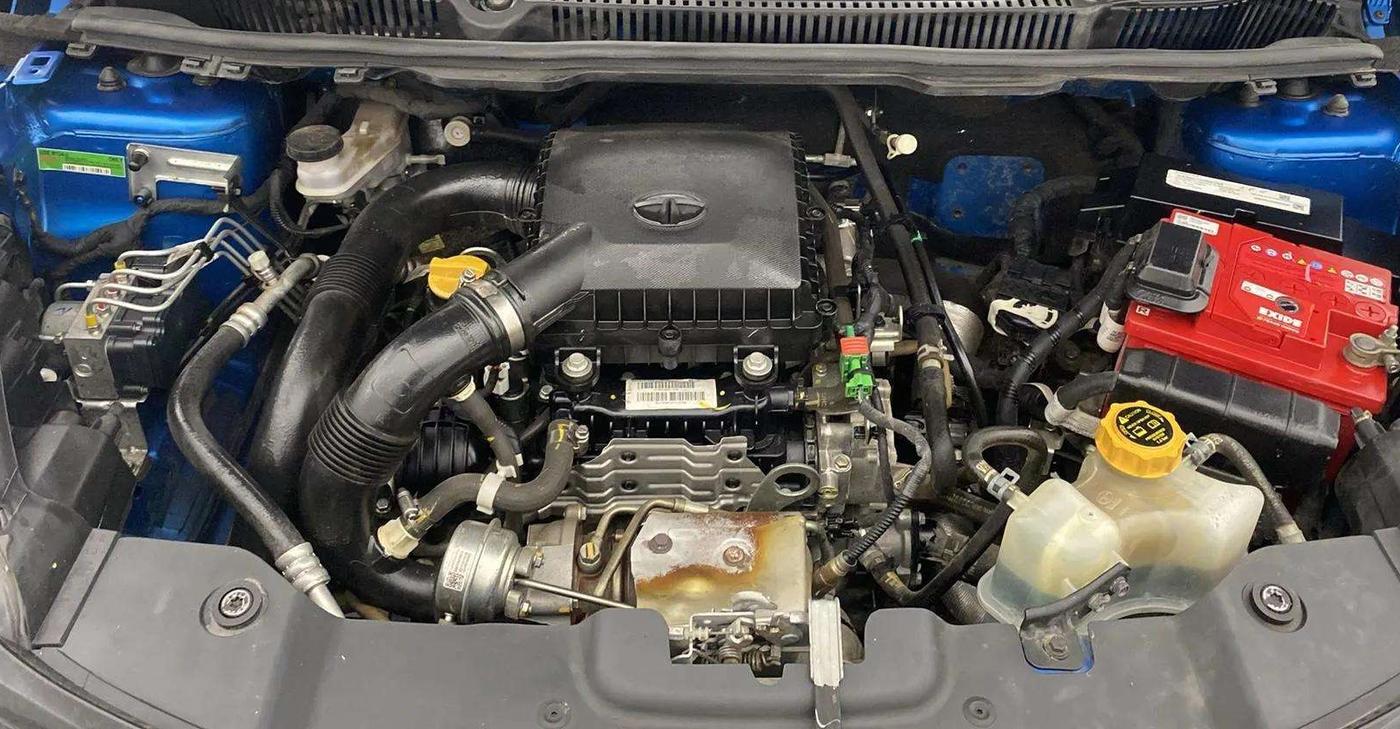 2019 Tata NEXON XMA PETROL, Petrol, Automatic, 12,818 km, Engine View