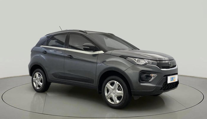 2023 Tata NEXON XM SUNROOF PETROL, Petrol, Manual, 15,772 km, Right Front Diagonal