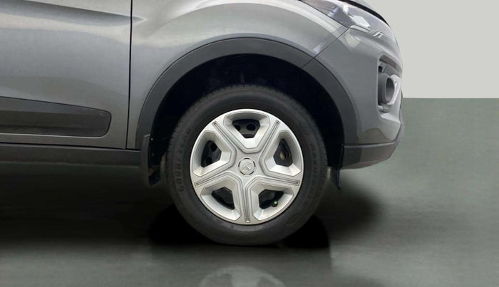 2023 Tata NEXON XM SUNROOF PETROL, Petrol, Manual, 15,772 km, Right Front Wheel