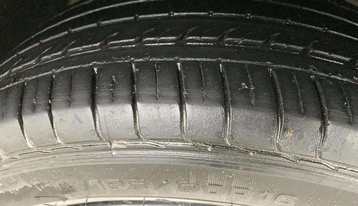 2023 Tata NEXON XM SUNROOF PETROL, Petrol, Manual, 15,772 km, Left Rear Tyre Tread