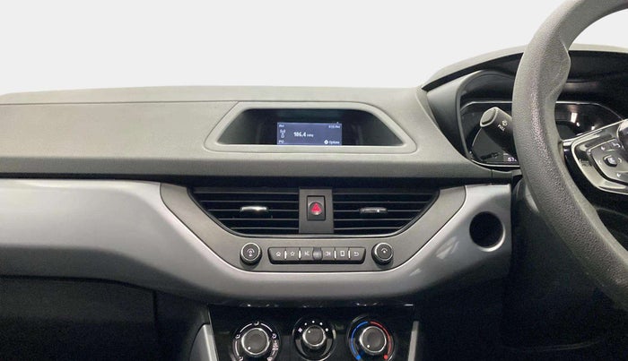 2023 Tata NEXON XM SUNROOF PETROL, Petrol, Manual, 15,772 km, Air Conditioner